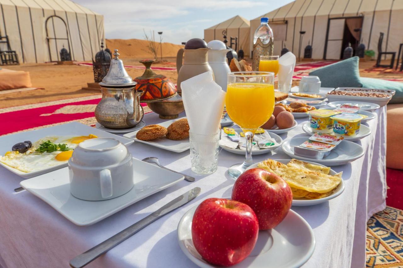Hotel Sirocco Luxury Camp à Merzouga Extérieur photo
